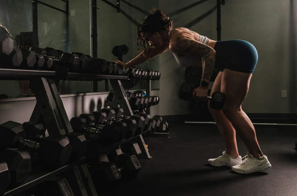 Errores que te impiden perder peso aunque entrenes (y cómo corregirlos)